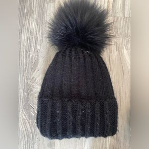 Black Pom Pom Beanie Women’s